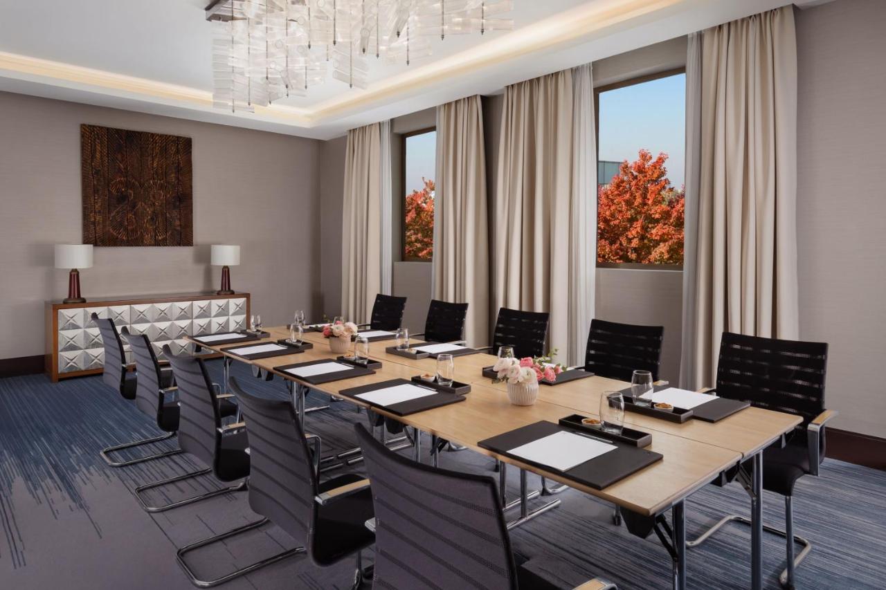 The St. Regis होटल Nur-Sultan (Astana)